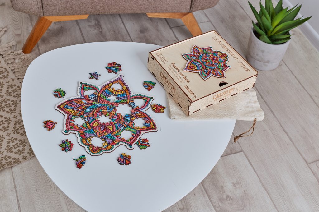 Bloomy Lotus, wooden puzzle Сreatifwood