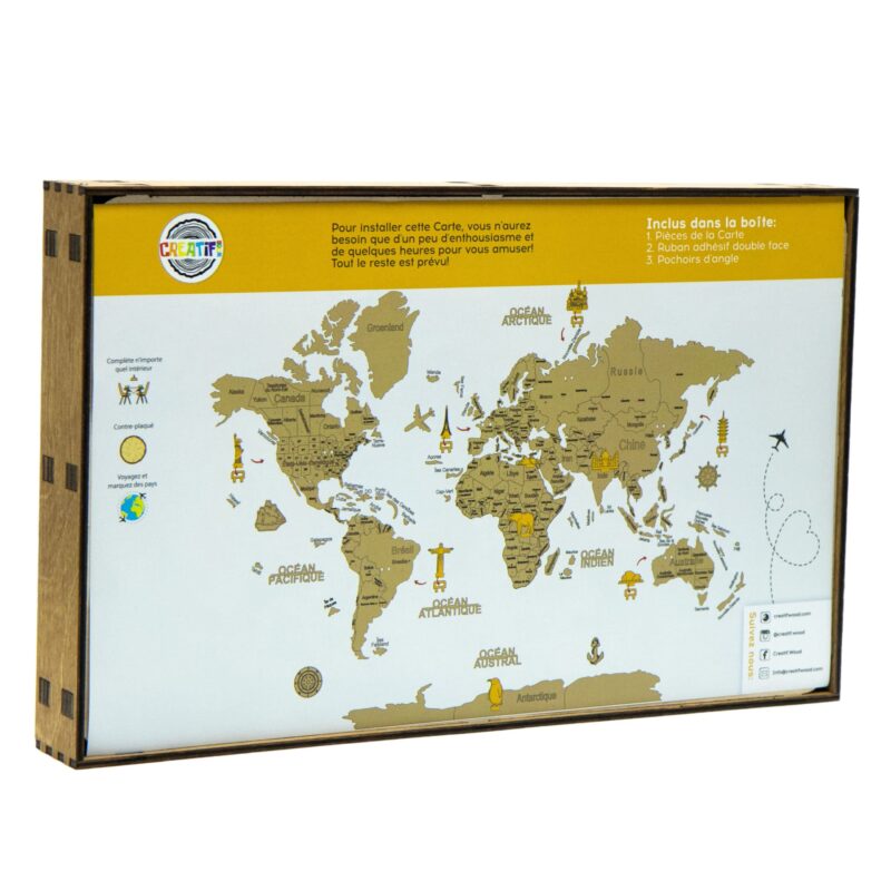 Carte du monde en bois 2D Foncée