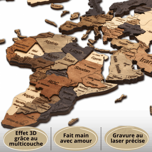 Carte du monde murale en bois