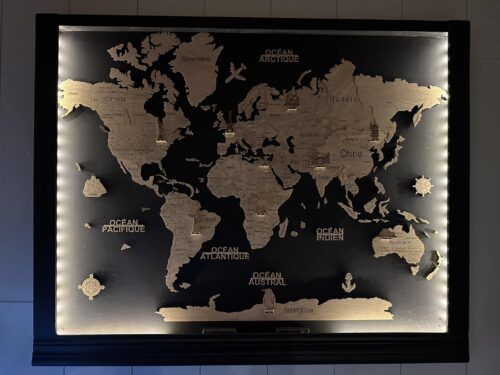 Carte du monde en bois 2D Сlaire photo review
