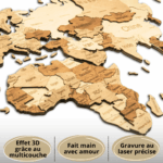 Carte du monde murale en bois