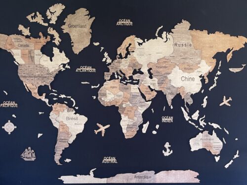 Carte du monde en bois 3D Foncée photo review