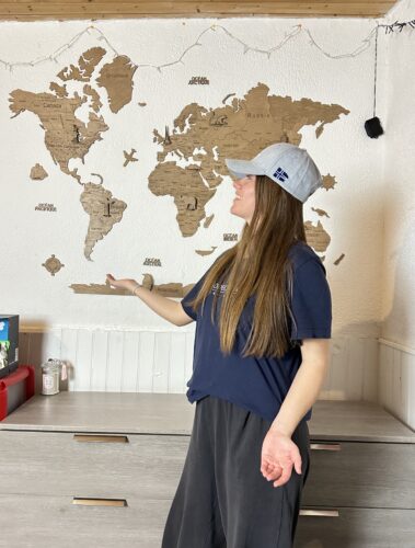 2D wooden world map Light photo review